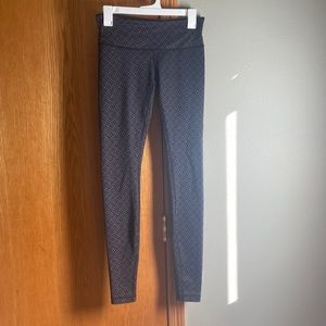 Patterned Lululemon Leggings Size 6